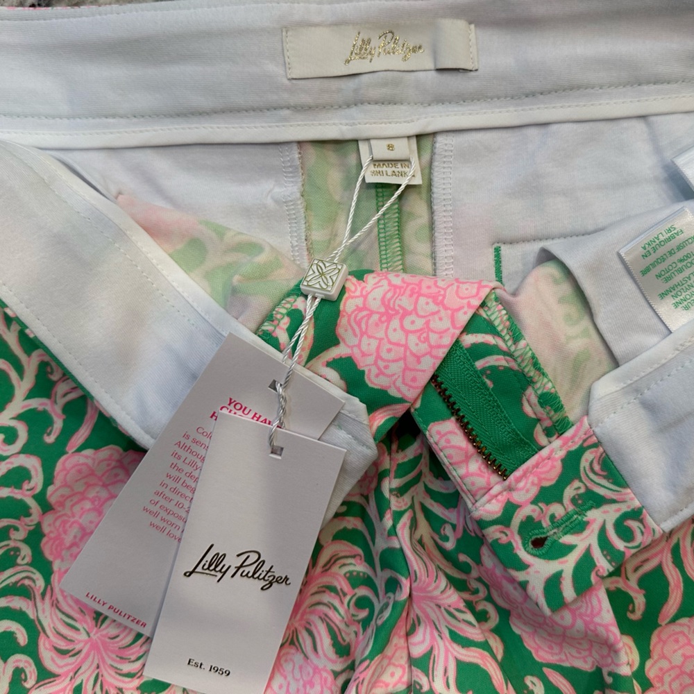 NWT Lilly Pulitzer Callahan Knit Short, Fauna Green Party Like A Pineapple, sz 8 - Picture 6 of 7